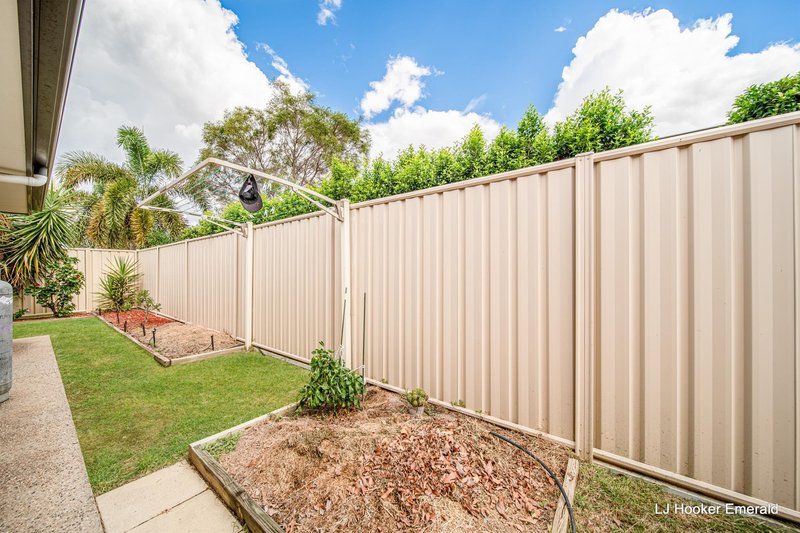 Photo - 1/3 Duroux Street, Emerald QLD 4720 - Image 13