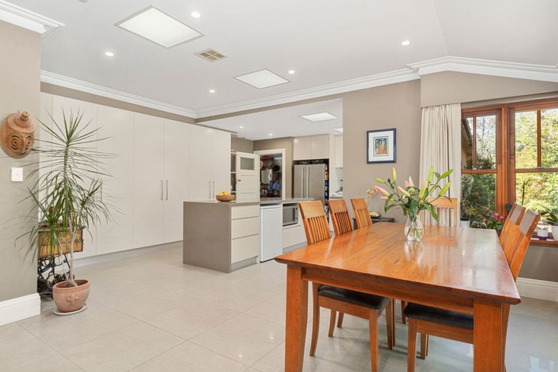 Photo - 13 Durville Crescent, Griffith ACT 2603 - Image 8