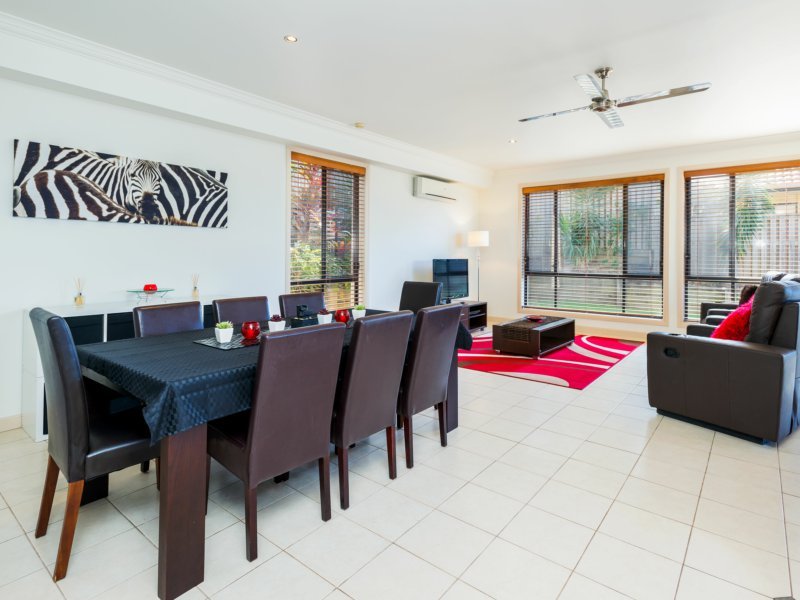 Photo - 13 Duxton Drive, Varsity Lakes QLD 4227 - Image 13