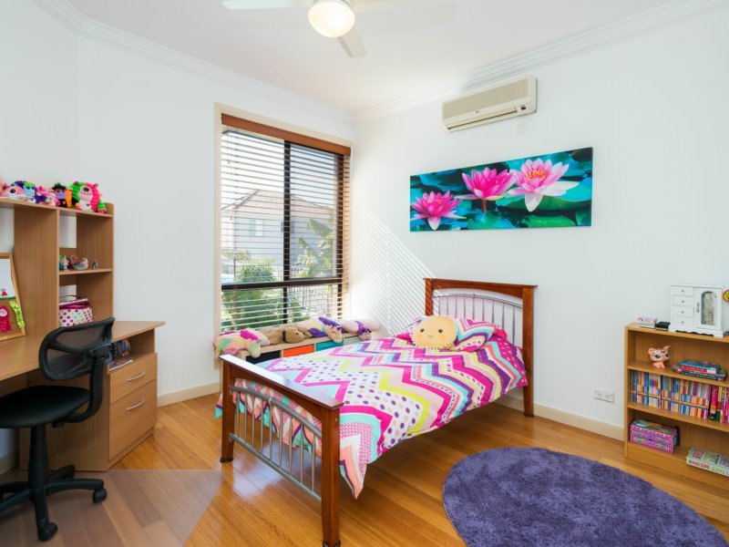 Photo - 13 Duxton Drive, Varsity Lakes QLD 4227 - Image 18