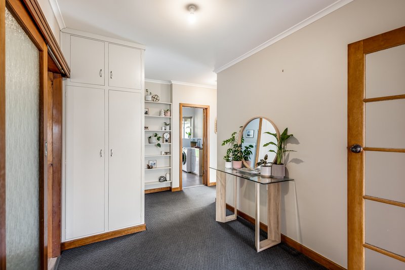 Photo - 13 Earl Street, Mount Gambier SA 5290 - Image 3