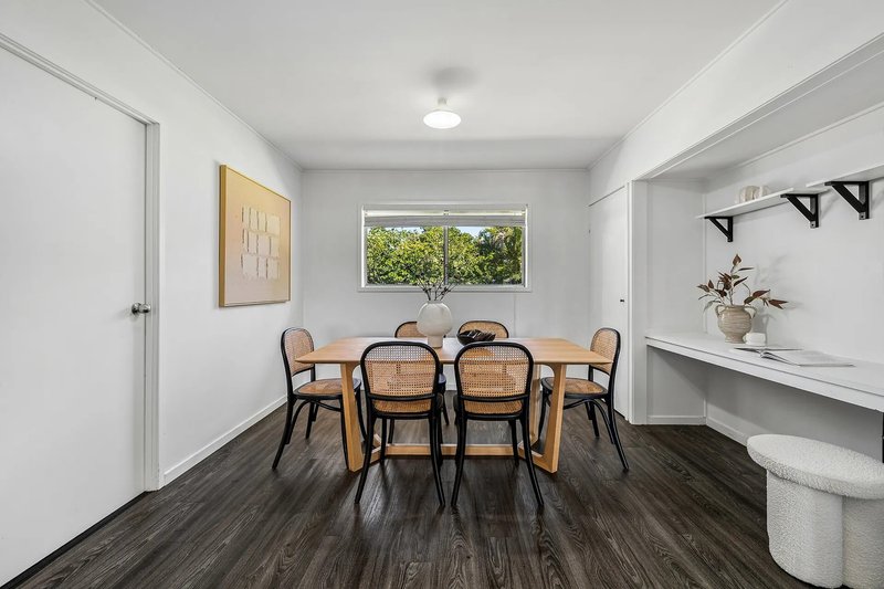 Photo - 13 Eccleston Street, Fig Tree Pocket QLD 4069 - Image 6