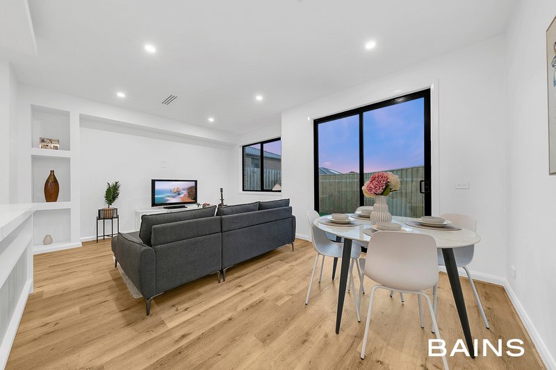 Photo - 13 Echelon Road, Doreen VIC 3754 - Image 7