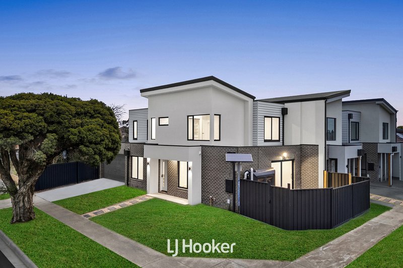 Photo - 1/3 Edinborough Street, Hallam VIC 3803 - Image 2