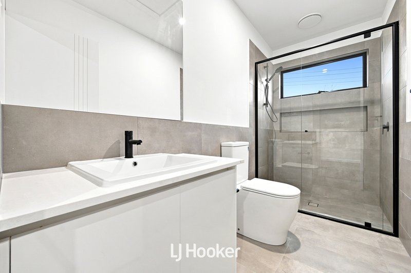Photo - 1/3 Edinborough Street, Hallam VIC 3803 - Image 10