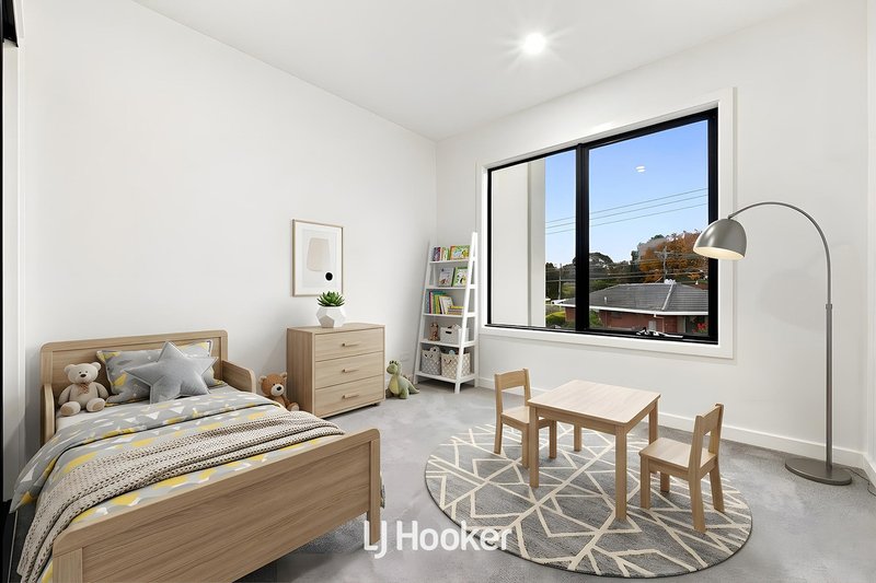 Photo - 1/3 Edinborough Street, Hallam VIC 3803 - Image 15