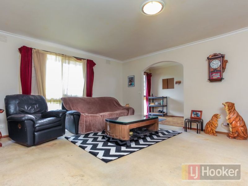 Photo - 13 Edinburgh Road, Bayswater VIC 3153 - Image 15