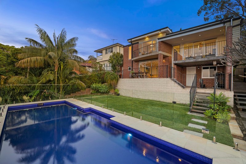 Photo - 13 Edith Street, Castlecrag NSW 2068 - Image 2