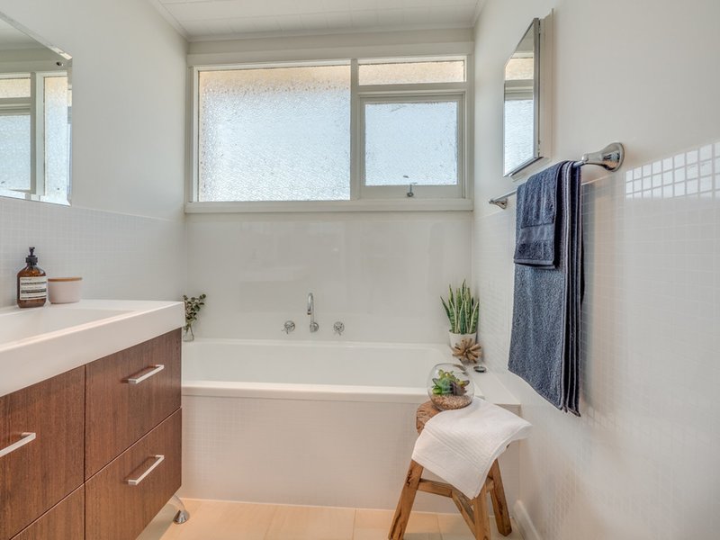 Photo - 13 Elinga Street, Howrah TAS 7018 - Image 6