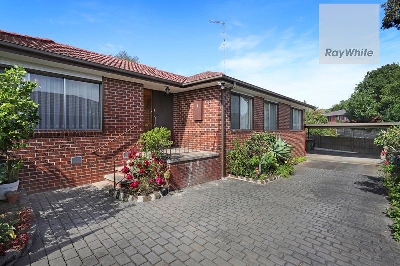 13 Ellesmere Crescent, Gladstone Park VIC 3043