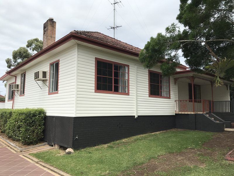 13 Elliott St , Gloucester NSW 2422