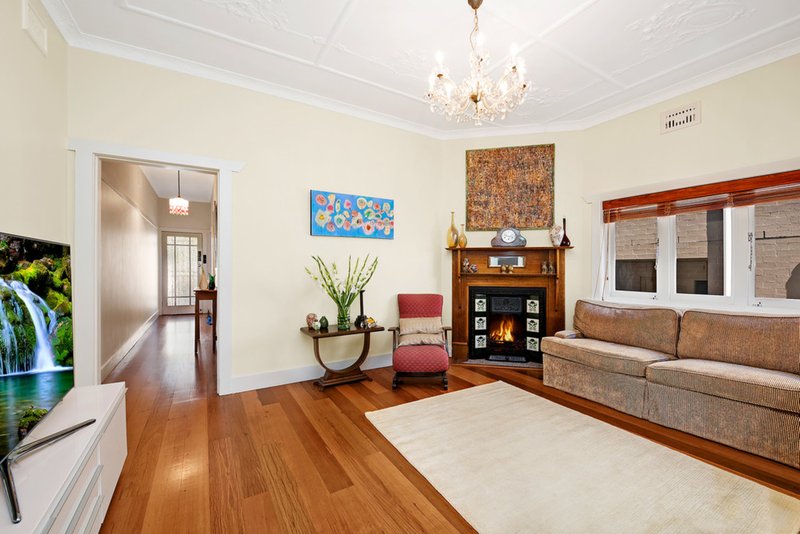 Photo - 13 Elsie Street, Earlwood NSW 2206 - Image 3