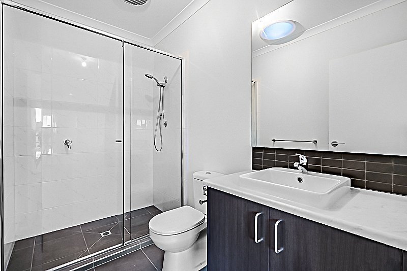 Photo - 13 Elsternwick Street, Truganina VIC 3029 - Image 6