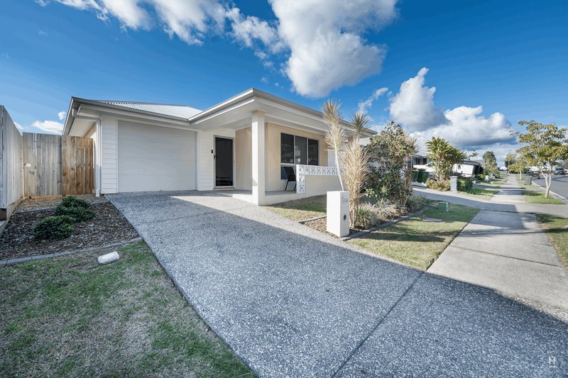 Photo - 13 Emma Street, Deebing Heights QLD 4306 - Image 1