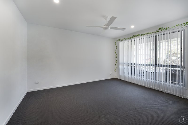 Photo - 13 Emma Street, Deebing Heights QLD 4306 - Image 7