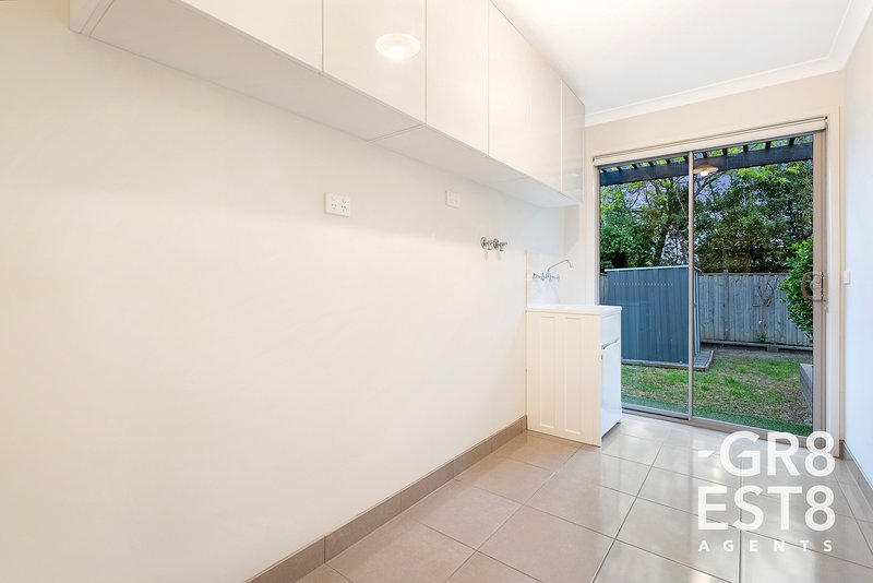 Photo - 13 Emu Bush Drive, Cranbourne West VIC 3977 - Image 15