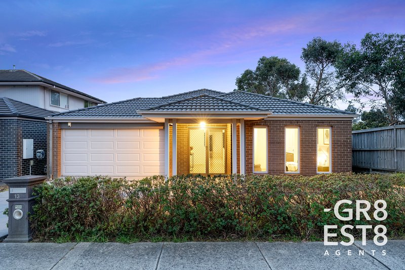 Photo - 13 Emu Bush Drive, Cranbourne West VIC 3977 - Image 23