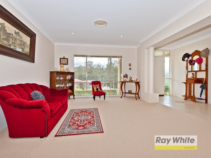 Photo - 13 Endwood Court, Highvale QLD 4520 - Image 7