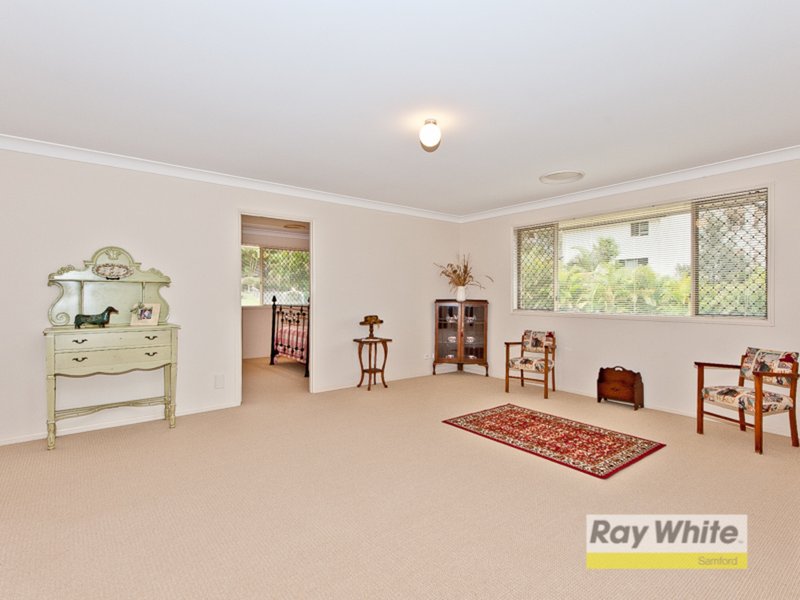 Photo - 13 Endwood Court, Highvale QLD 4520 - Image 8