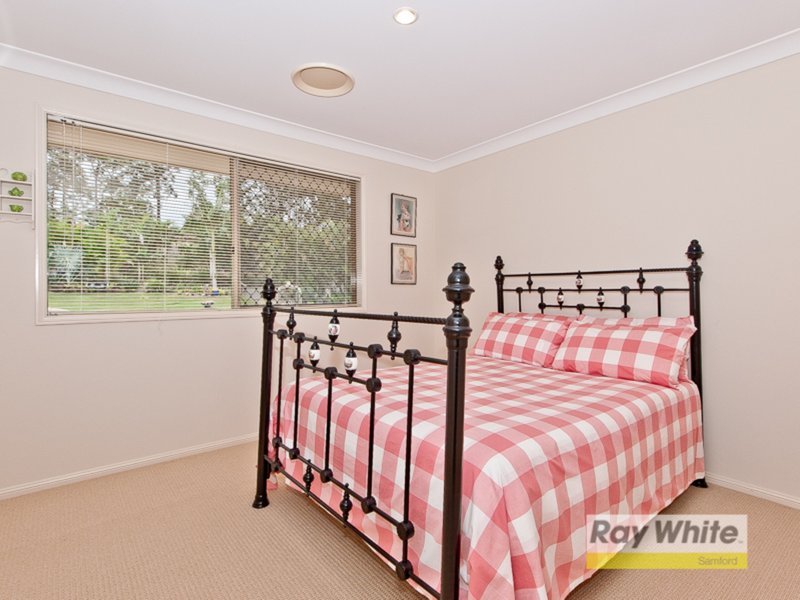 Photo - 13 Endwood Court, Highvale QLD 4520 - Image 12