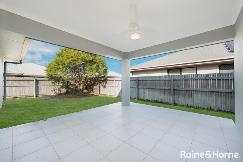 Photo - 13 Epping Way, Mount Low QLD 4818 - Image 9