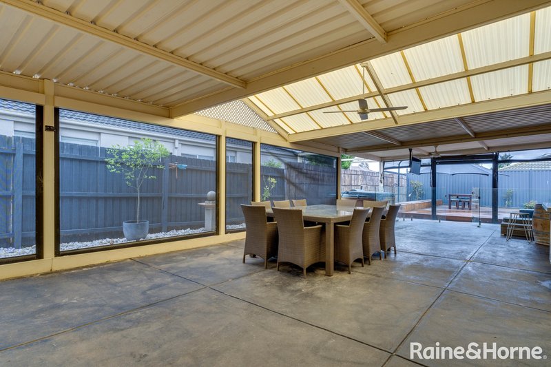 Photo - 13 Erin Street, Hillside VIC 3037 - Image 15