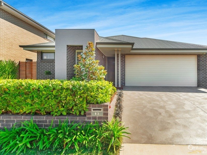 13 Estuary Crescent , The Ponds NSW 2769