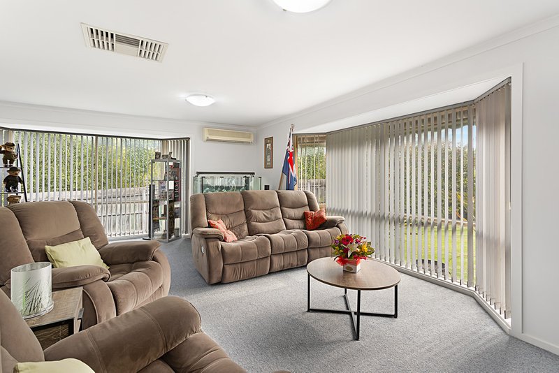 Photo - 13 Eucalypt Drive, Lilydale VIC 3140 - Image 8