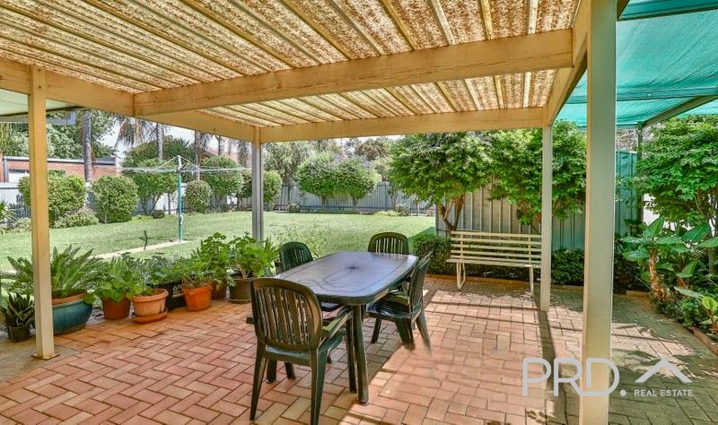 Photo - 13 Euneva Drive, Mildura VIC 3500 - Image 12