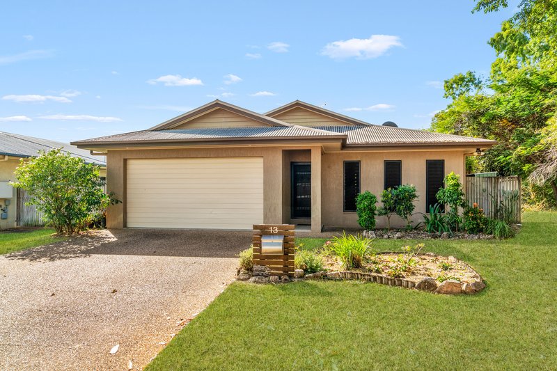 Photo - 13 Eungella Court, Bushland Beach QLD 4818 - Image 1