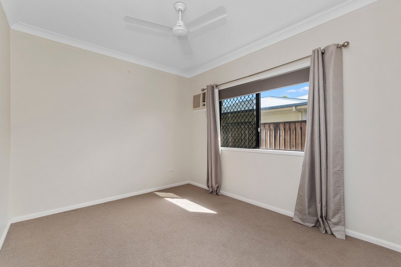 Photo - 13 Eungella Court, Bushland Beach QLD 4818 - Image 6