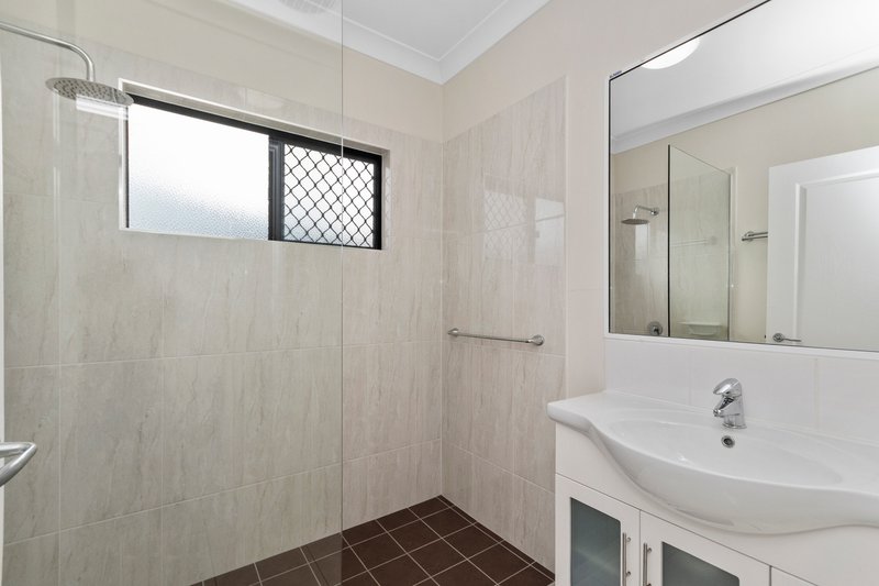 Photo - 13 Eungella Court, Bushland Beach QLD 4818 - Image 7