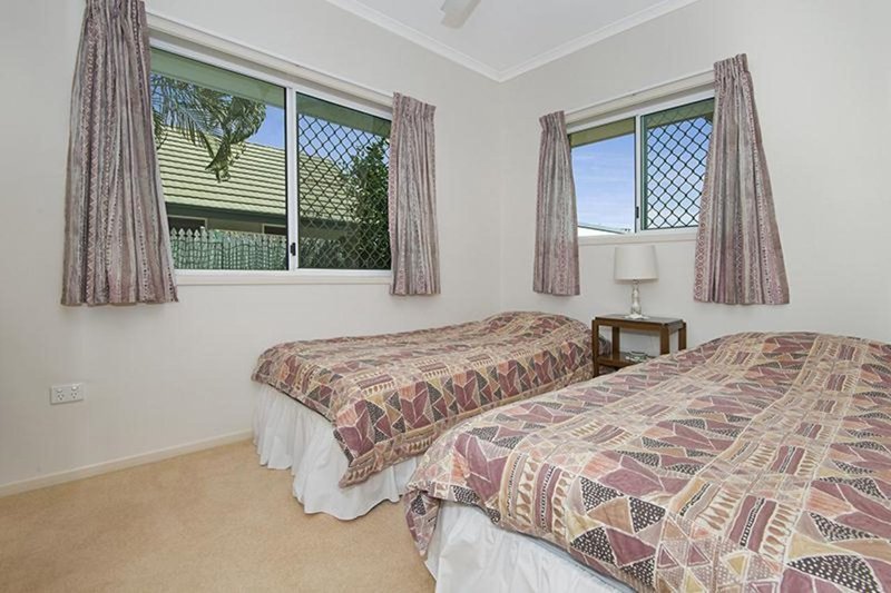 Photo - 13 Evergreen Drive, Kirwan QLD 4817 - Image 8