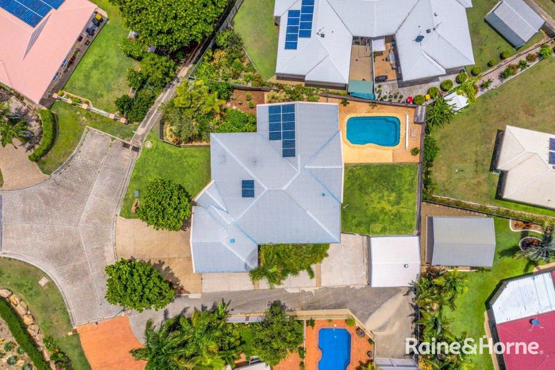 Photo - 13 Fairbairn Place, Clinton QLD 4680 - Image 5