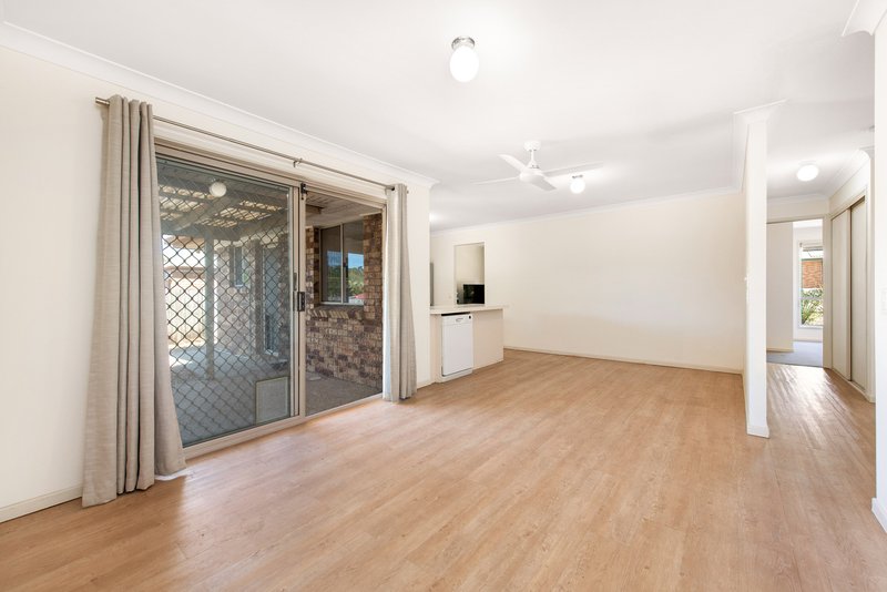 Photo - 13 Falvey Crescent, Goodna QLD 4300 - Image 5