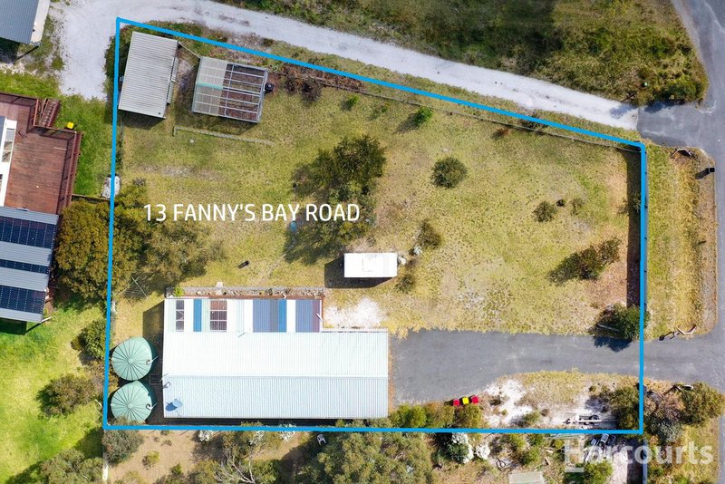 Photo - 13 Fannys Bay Road, Lulworth TAS 7252 - Image 3