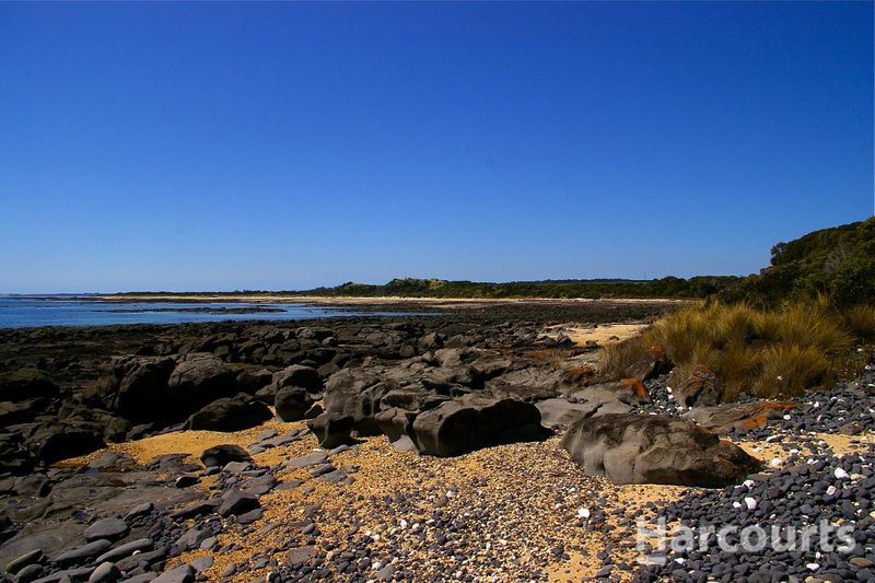 Photo - 13 Fannys Bay Road, Lulworth TAS 7252 - Image 27