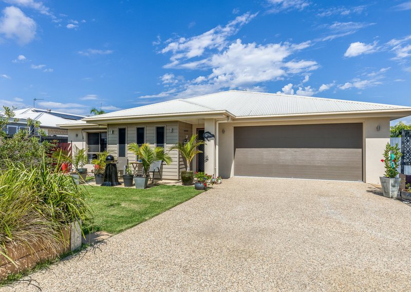 Photo - 13 Featherwood Crescent, Beerwah QLD 4519 - Image 4