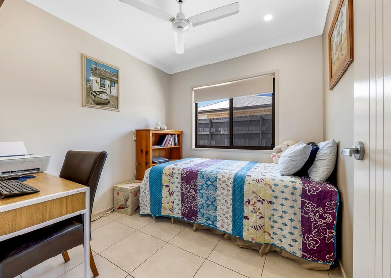 Photo - 13 Featherwood Crescent, Beerwah QLD 4519 - Image 10