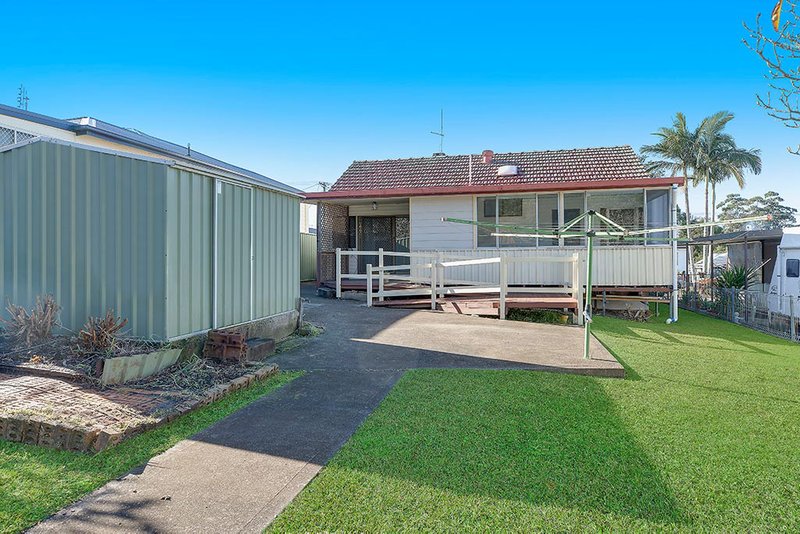Photo - 13 Fennell Crescent, Blackalls Park NSW 2283 - Image 11