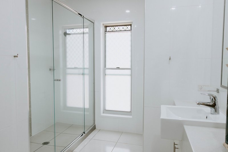 Photo - 13 Fierro Drive, Bargara QLD 4670 - Image 12