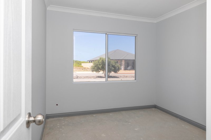 Photo - 13 Figtree Way, Jurien Bay WA 6516 - Image 33