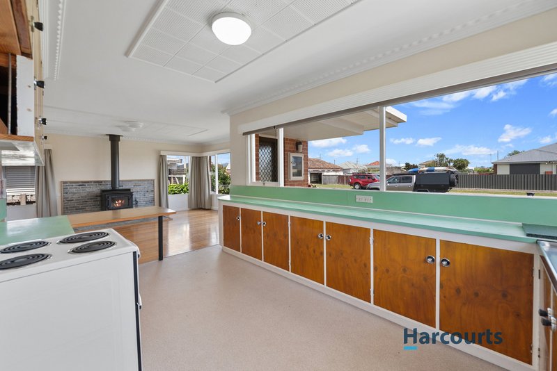 Photo - 13 Finch Street, Ulverstone TAS 7315 - Image 4