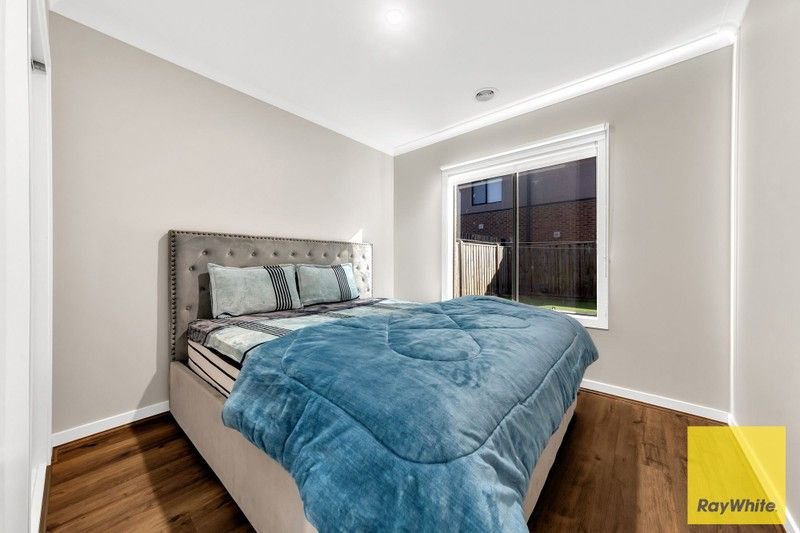 Photo - 13 Finders Circuit, Truganina VIC 3029 - Image 11