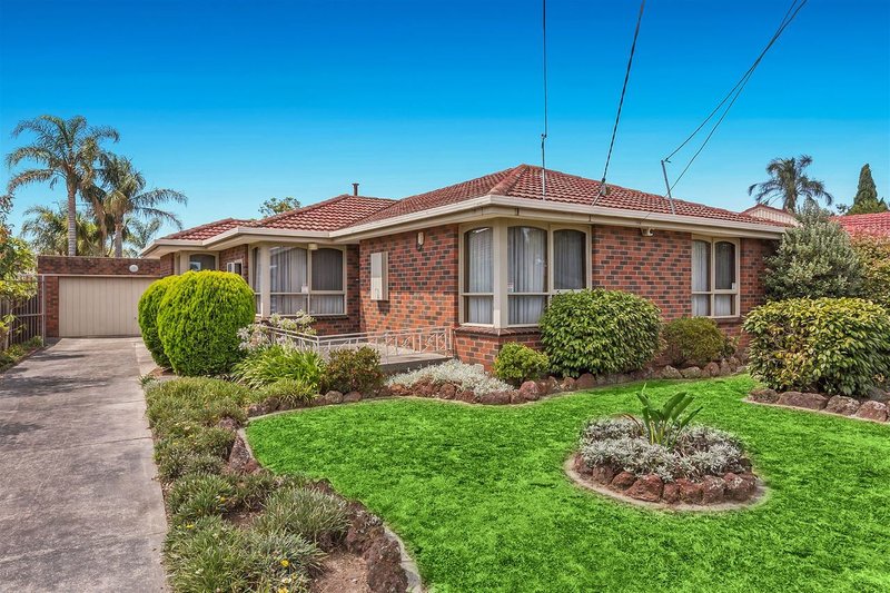 13 Finsbury Court, Dandenong North VIC 3175