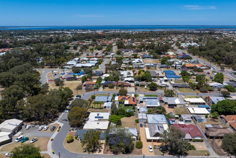 Photo - 13 First Avenue, Mandurah WA 6210 - Image 31