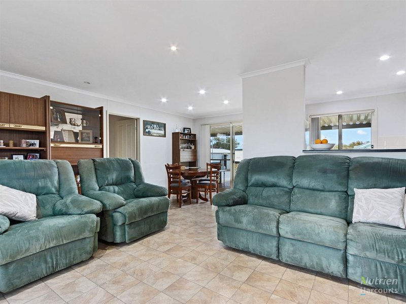 Photo - 13 First Street, Curramulka SA 5580 - Image 2