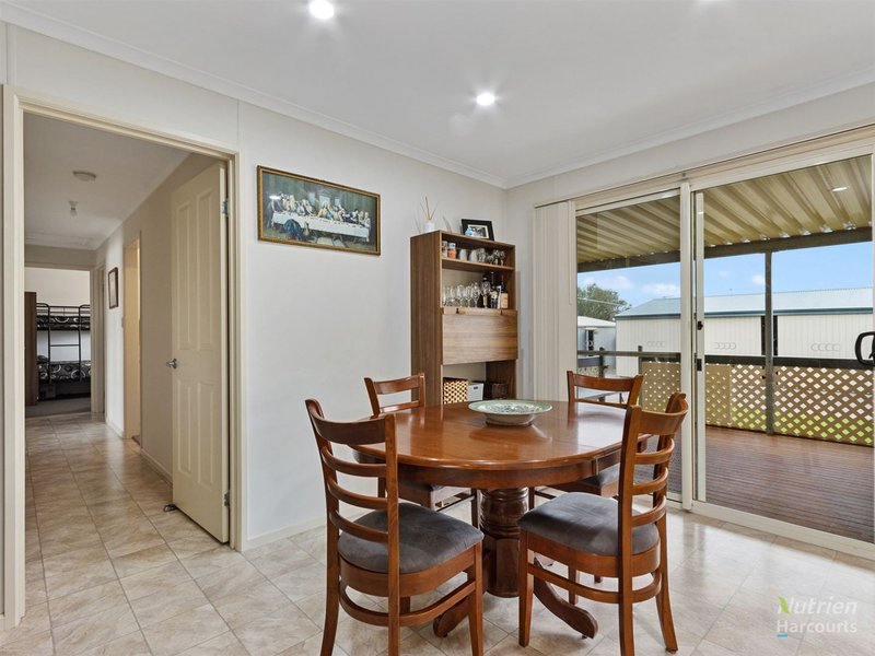 Photo - 13 First Street, Curramulka SA 5580 - Image 6