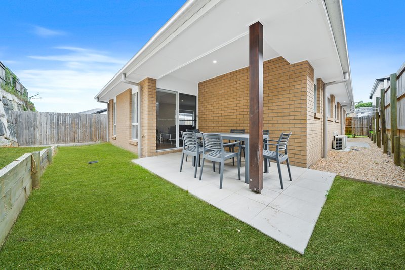 Photo - 13 First Street, Holmview QLD 4207 - Image 15