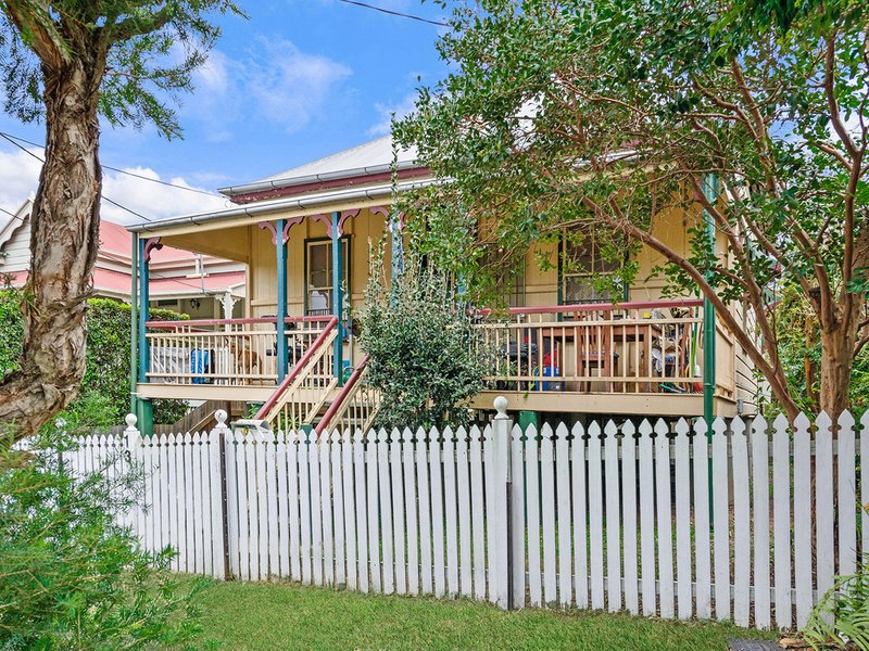 Photo - 13 Fisher Street, East Brisbane QLD 4169 - Image 3